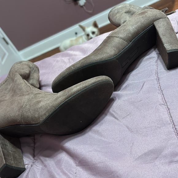 Cute booties - Picture 3 of 4